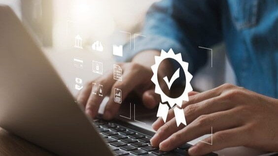 Recomendaciones claves para la ciber protección de pequeñas y medianas empresas.